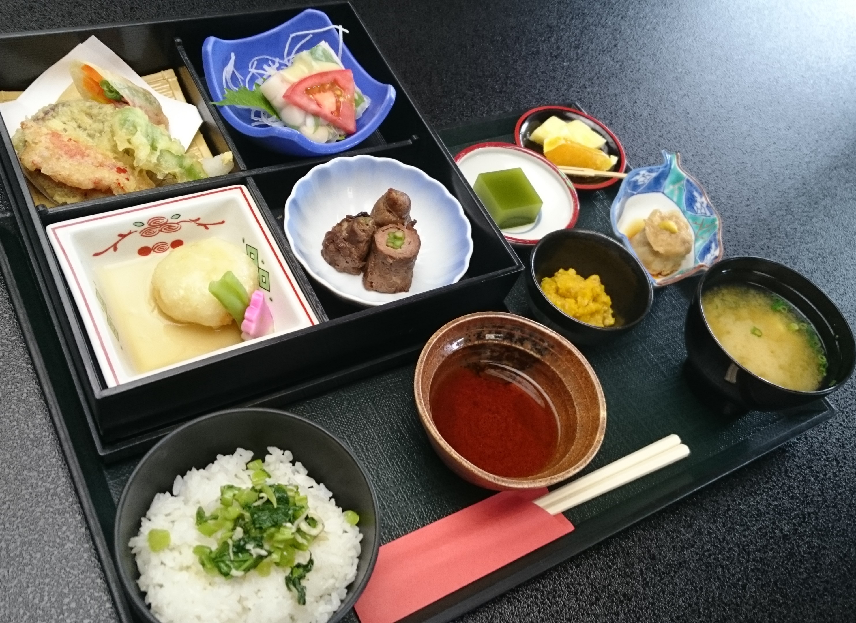 ランチ松花堂 2名様からのご予約開始(平日限定)